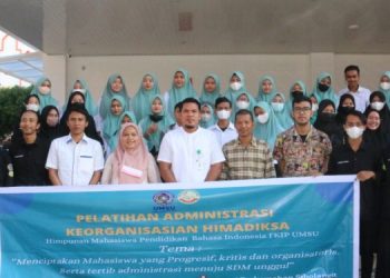 PIMPINAN FKIP UMSU Membuka dan Pelepasan Mahasiswa dalam Kegiatan Administrasi dan Organisasi