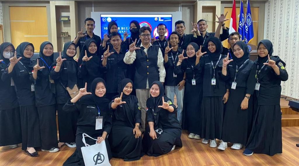 FKIP UMSU mengadakan seminar bulan bahasa bersam HMJ Bahasa Indonesia