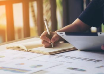 Struktur Karya Ilmiah Yang Baik dan Benar